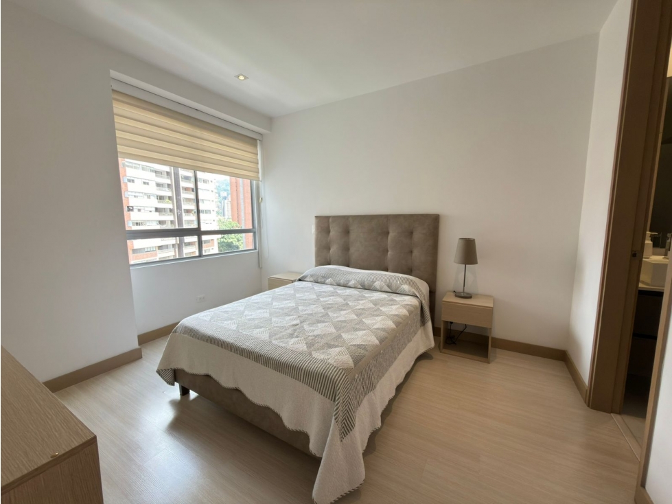 Apartamento en arriendo en El Poblado, Medellín · foto 17 de 24