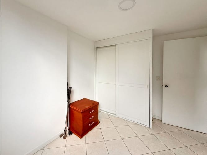 Apartamento en venta en El Poblado, Medellín · foto 9 de 17