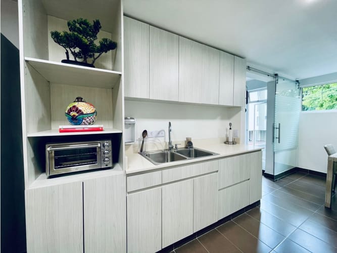 Apartamento de 3 alcobas en arriendo en El Poblado, Medellín, 158 m² · foto 11 de 24