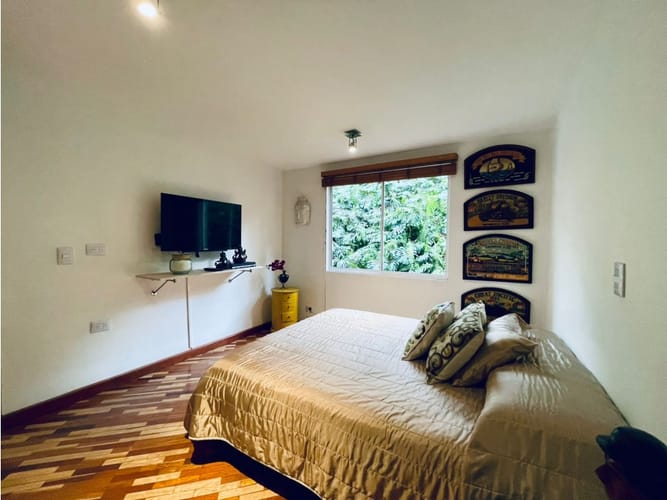 Apartamento de 3 alcobas en arriendo en El Poblado, Medellín, 158 m² · foto 20 de 24