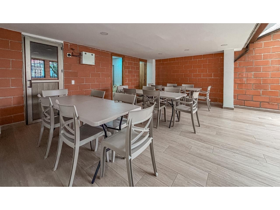 Apartamento en venta en Bosques De Zuñiga, Medellín · foto 20 de 24
