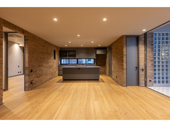 Apartamento de 2 alcobas en venta en El Poblado, Medellín, 120 m² · foto 8 de 18