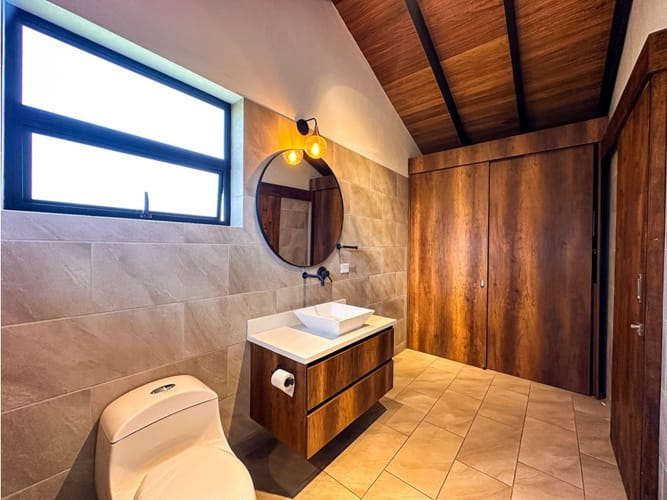 Casa de 4 alcobas en venta en Llano Grande, Rionegro, 267 m² · foto 19 de 24