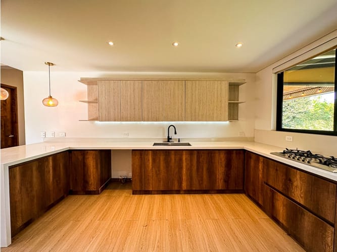 Casa de 4 alcobas en venta en Llano Grande, Rionegro, 267 m² · foto 21 de 24