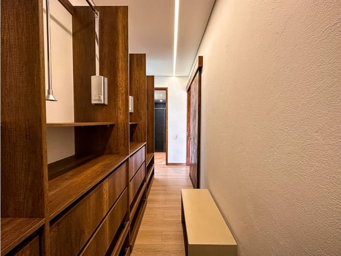Casa de 4 alcobas en venta en Llano Grande, Rionegro, 267 m² · foto 24 de 24