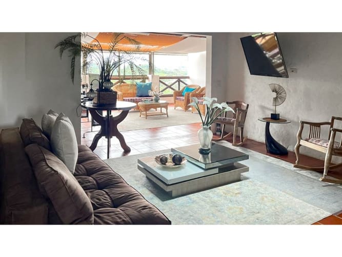 Casa de 7 alcobas en venta en El Carmen De Viboral, El Carmen de Viboral, 500 m² · foto 10 de 22