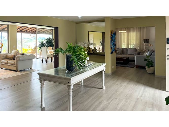 Casa de 7 alcobas en venta en El Carmen De Viboral, El Carmen de Viboral, 500 m² · foto 19 de 22