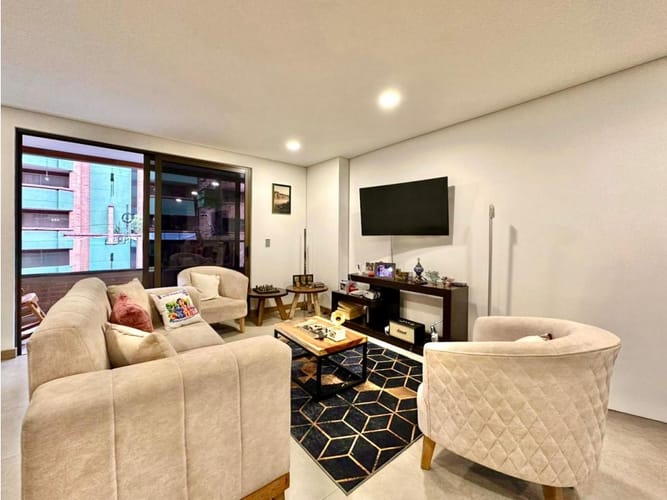 Apartamento en venta en Laureles, Medellín · foto 4 de 24