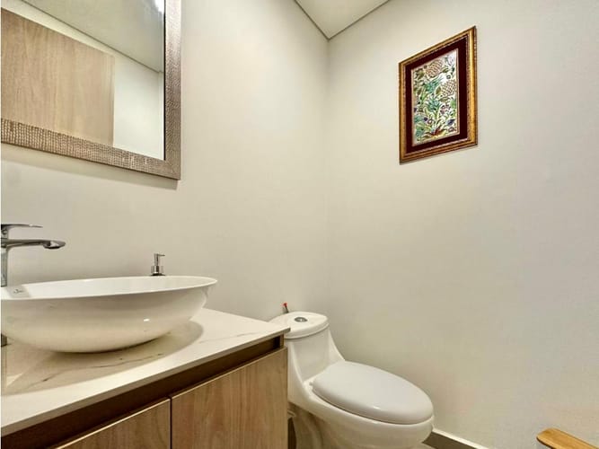 Apartamento en venta en Laureles, Medellín · foto 7 de 24