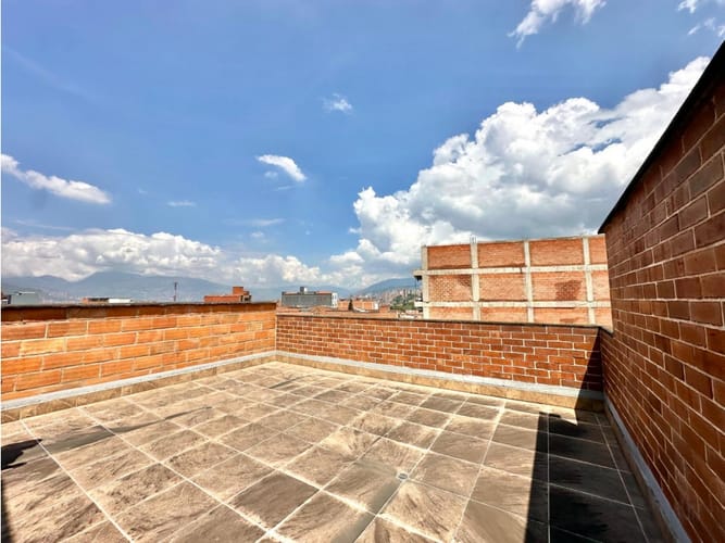 Edificio en venta en Camino Verde, Envigado, 760 m² · foto 20 de 24