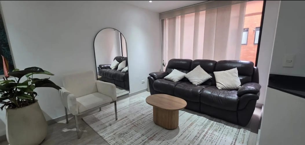 Apartaestudio en venta en Pasadena, Bogotá, 60 m² · foto 2 de 12