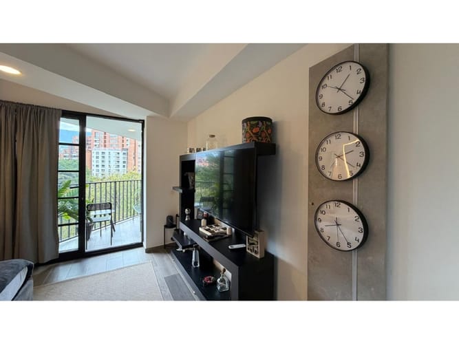 Apartaestudio en venta en Conquistadores, Medellín, 28 m² · foto 3 de 14