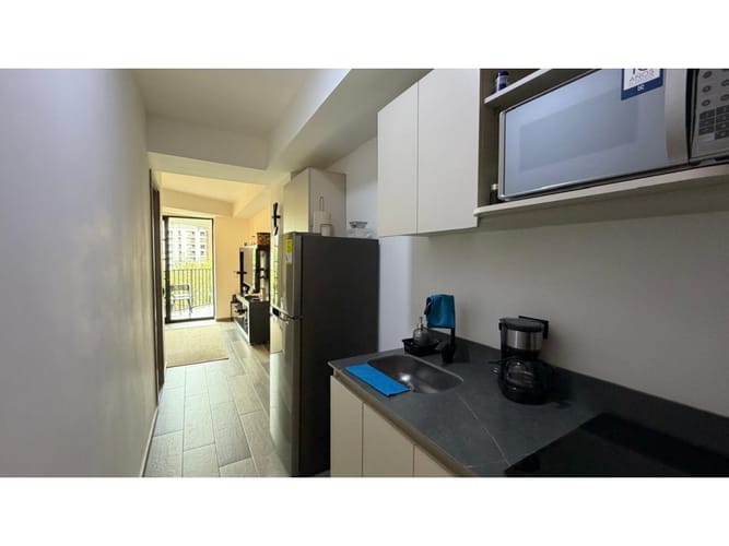 Apartaestudio en venta en Conquistadores, Medellín, 28 m² · foto 5 de 14