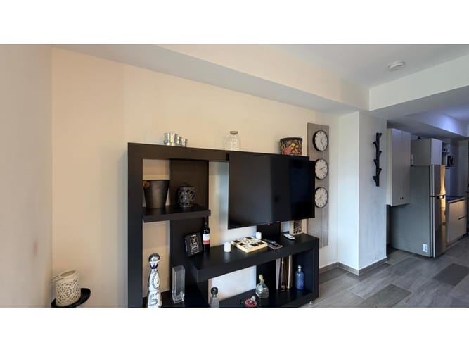 Apartaestudio en venta en Conquistadores, Medellín, 28 m² · foto 8 de 14