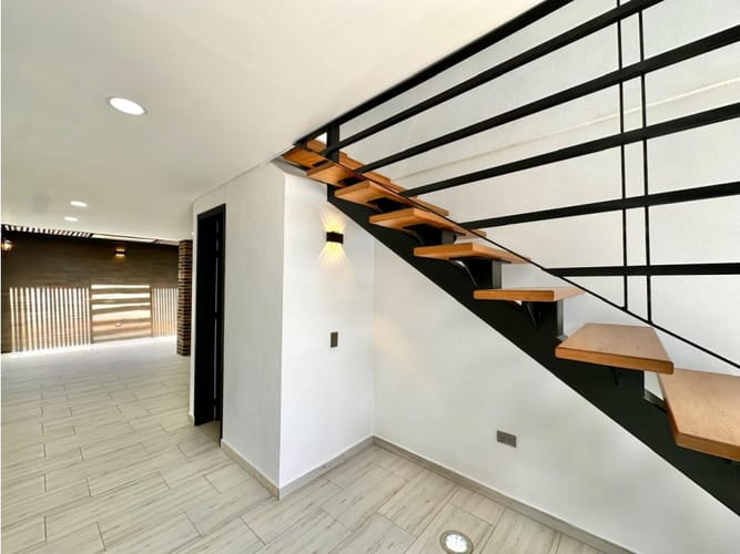 Casa de 3 alcobas en venta en El Tambo, La Ceja, 157 m² · foto 11 de 24