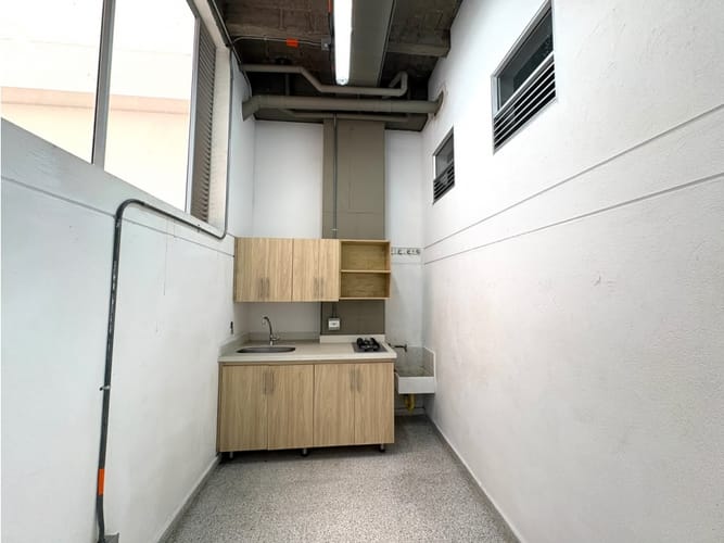 Bodega en arriendo en San Bernardo, Medellín, 190 m² · foto 7 de 15