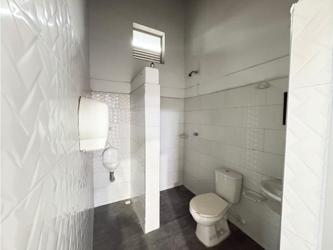 Bodega en arriendo en San Bernardo, Medellín, 190 m² · foto 9 de 15