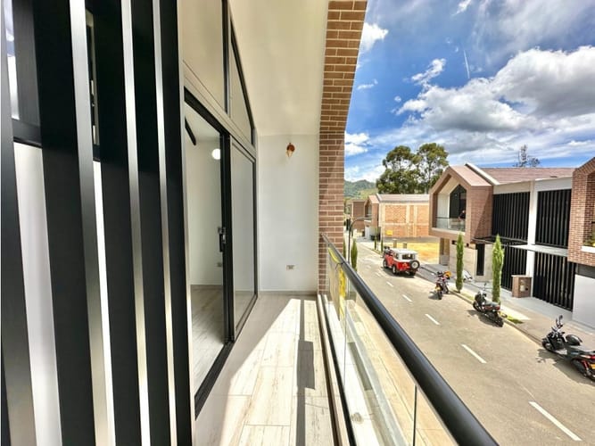 Casa de 3 alcobas en venta en El Tambo, La Ceja, 157 m² · foto 14 de 24