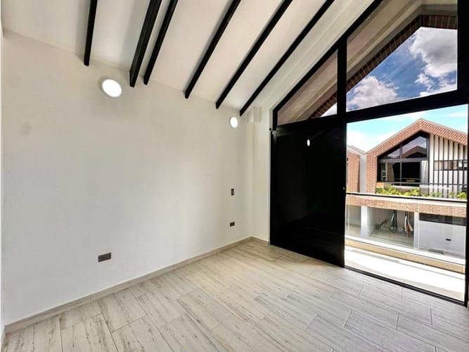 Casa de 3 alcobas en venta en El Tambo, La Ceja, 157 m² · foto 15 de 24