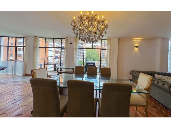 Apartamento en venta en El Poblado, Medellín · foto 14 de 24
