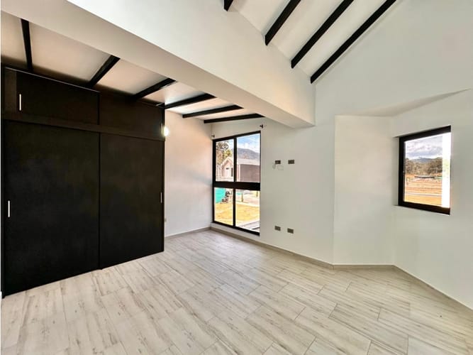 Casa de 3 alcobas en venta en El Tambo, La Ceja, 157 m² · foto 19 de 24