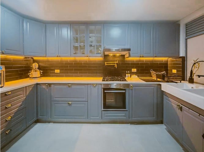 Apartamento de 3 alcobas en arriendo en Camino Verde, Medellín, 140 m² · foto 7 de 14