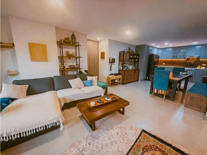 Apartamento de 3 alcobas en arriendo en Camino Verde, Medellín, 140 m² · foto 10 de 14