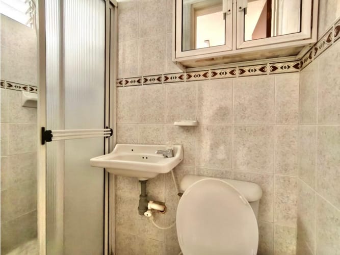Casa de 5 alcobas en venta en Laureles, Medellín, 252 m² · foto 9 de 20