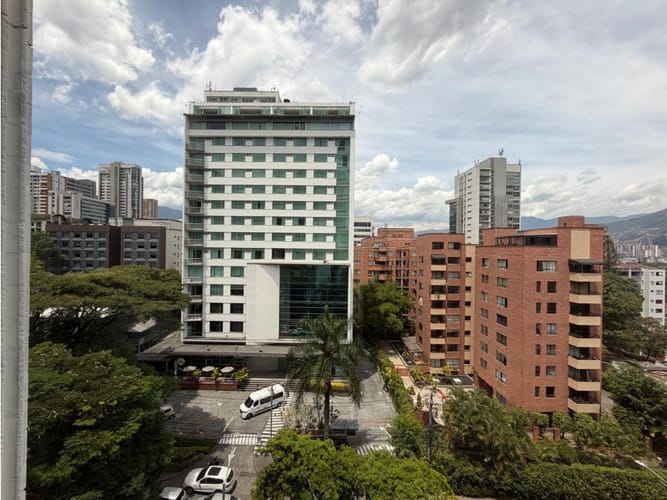 Oficina en arriendo en La Aguacatala, Medellín, 76 m² · foto 16 de 18