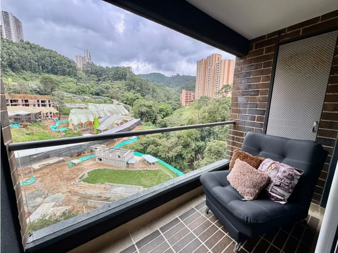 Apartamento en venta en Vegas De San Jose, Medellín · foto 2 de 24