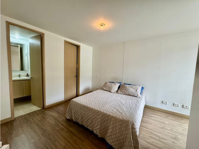 Apartamento en venta en Vegas De San Jose, Medellín · foto 11 de 24