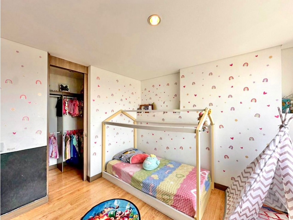 Apartamento en venta en Bosques De Zuñiga, Medellín · foto 18 de 24
