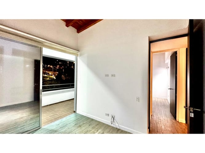 Casa de 3 alcobas en venta en Barro Blanco, Rionegro, 200 m² · foto 22 de 24