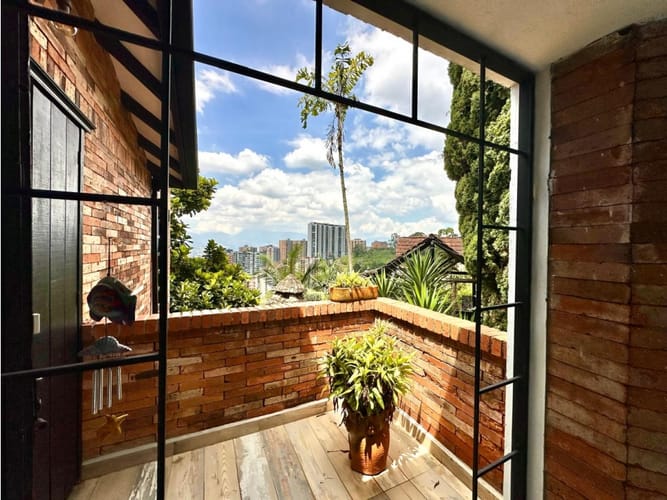 Casa de 3 alcobas en venta en Santa Catalina, Envigado, 235 m² · foto 16 de 24