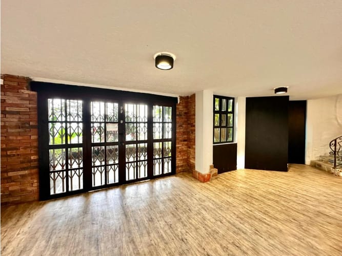 Casa de 3 alcobas en venta en Santa Catalina, Envigado, 235 m² · foto 19 de 24