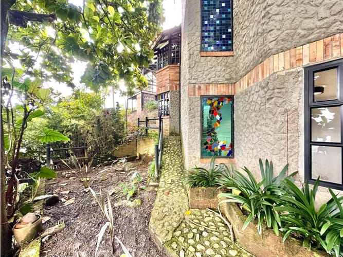 Casa de 3 alcobas en venta en Santa Catalina, Envigado, 235 m² · foto 21 de 24