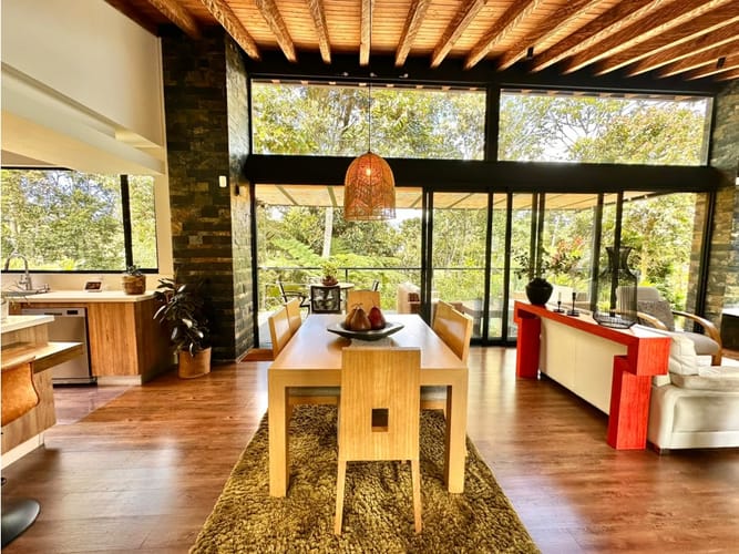 Casa de 3 alcobas en venta en Guamito, La Ceja, 325 m² · foto 7 de 24