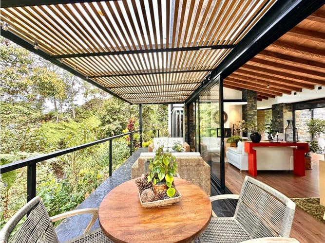 Casa de 3 alcobas en venta en Guamito, La Ceja, 325 m² · foto 13 de 24