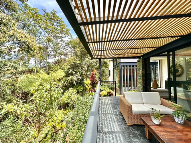 Casa de 3 alcobas en venta en Guamito, La Ceja, 325 m² · foto 14 de 24