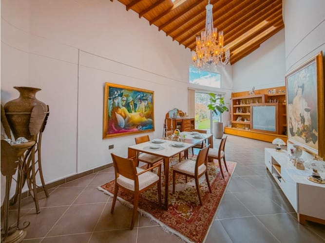 Casa de 4 alcobas en arriendo en Las Palmas, Envigado, 500 m² · foto 5 de 14
