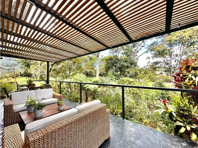 Casa de 3 alcobas en venta en Guamito, La Ceja, 325 m² · foto 18 de 24
