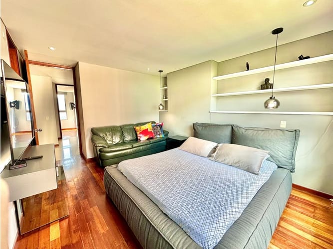 Apartamento de 3 alcobas en arriendo en Los Naranjos, Medellín, 180 m² · foto 20 de 24