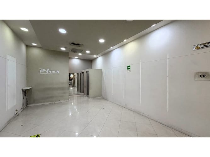 Local en arriendo en El Poblado, Medellín, 42 m² · foto 7 de 7