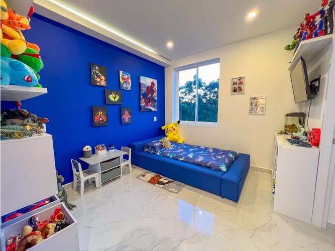 Casa de 5 alcobas en venta en El Porvenir, Rionegro, 390 m² · foto 7 de 23
