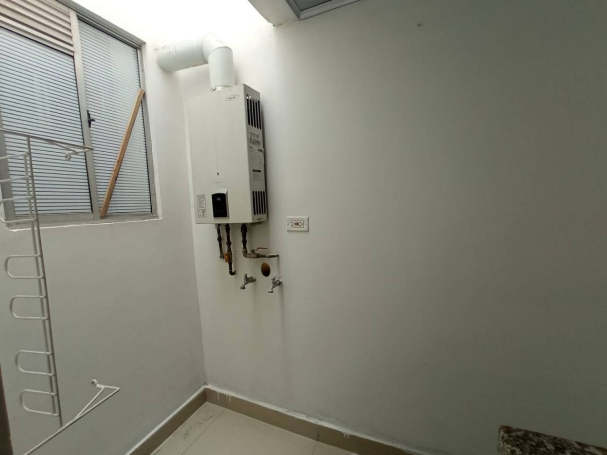 Apartamento en venta en Campin, Bogotá · foto 5 de 16