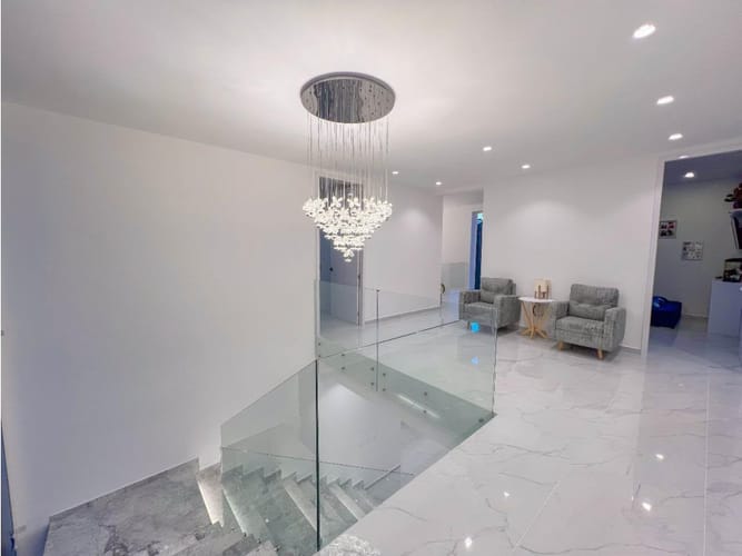 Casa de 5 alcobas en venta en El Porvenir, Rionegro, 390 m² · foto 17 de 23