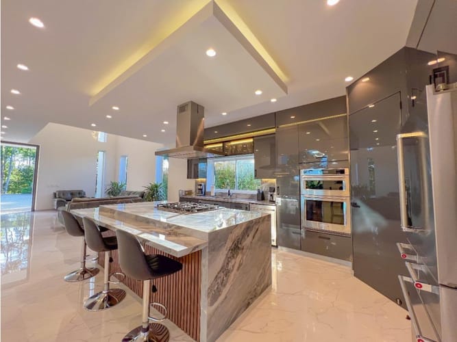 Casa de 5 alcobas en venta en El Porvenir, Rionegro, 390 m² · foto 21 de 23