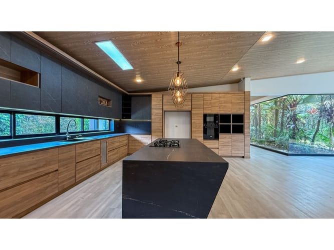 Casa de 3 alcobas en venta en Llano Grande, Rionegro, 540 m² · foto 4 de 24