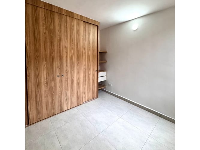 Apartamento de 3 alcobas en venta en Alto Del Medio, Rionegro, 50 m² · foto 5 de 11