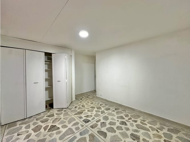 Apartaestudio en venta en Suramericana, Medellín, 60 m² · foto 10 de 17